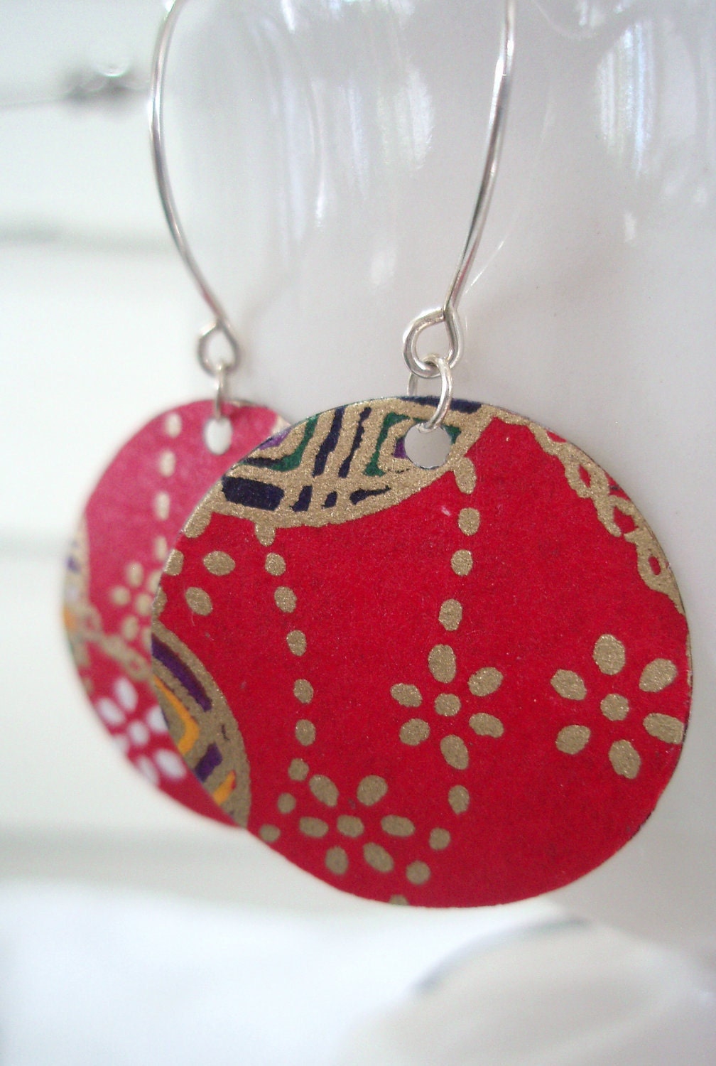 Kleine Rote Und Gold Origami Ohrringe Kleine Rote Und Gold Origami Ohrringe von verveinedesigns