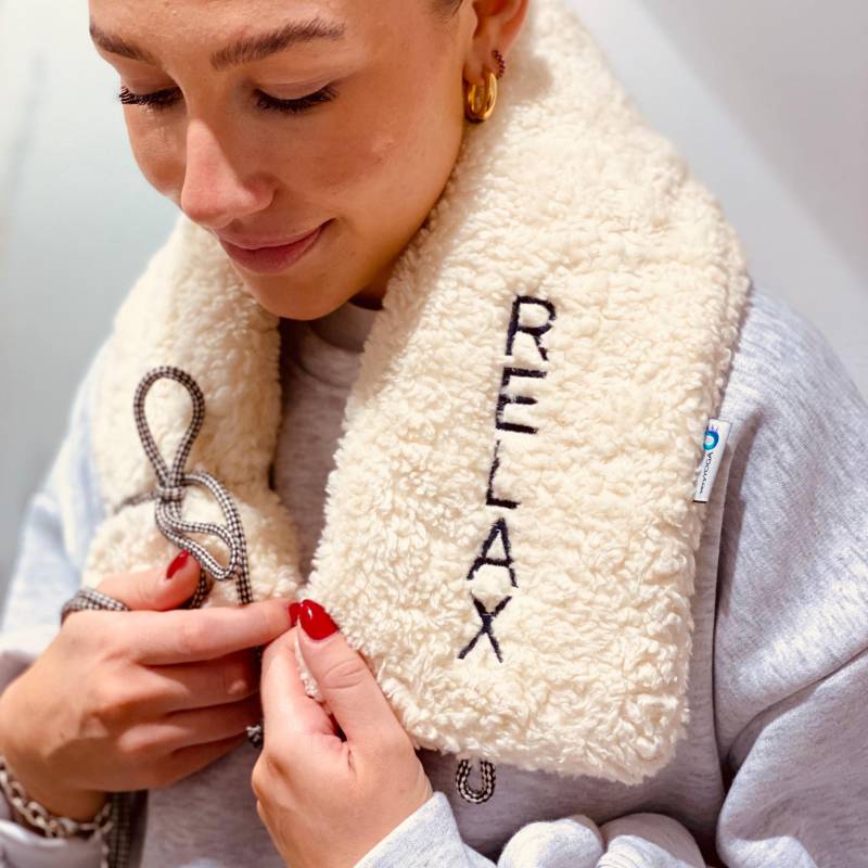 Long Teddy-Wärmflasche Xxl Mit Relax Stickerei von veryYOGA