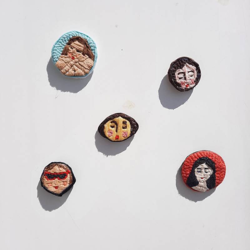 Stickdatei Brosche, Geschenk Für Frau, Lochnadel Stickerei Art, Frau Handgemachte Brosche Stickdatei Brosche, Geschenk Für Frau, Lochnadel Stickerei Art, Frau Handgemachte Brosche von vesaireart