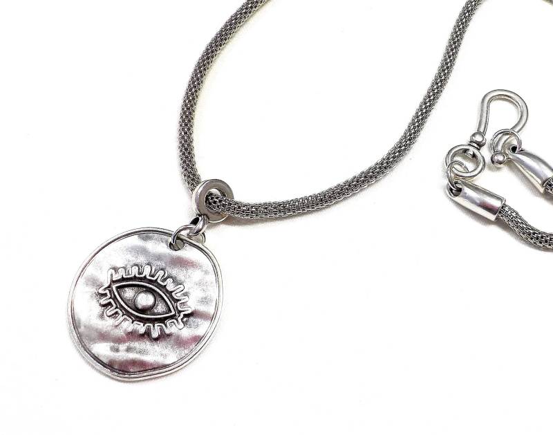 Versilberte Evil Eye Anhänger Halskette, Good Luck Schutz Nazar Boho Style Unisex Halskette Für Den Alltag Versilberte Evil Eye Anhänger Halskette, Good Luck Schutz Nazar Boho Style Unisex Halskette Für Den Alltag von vess65