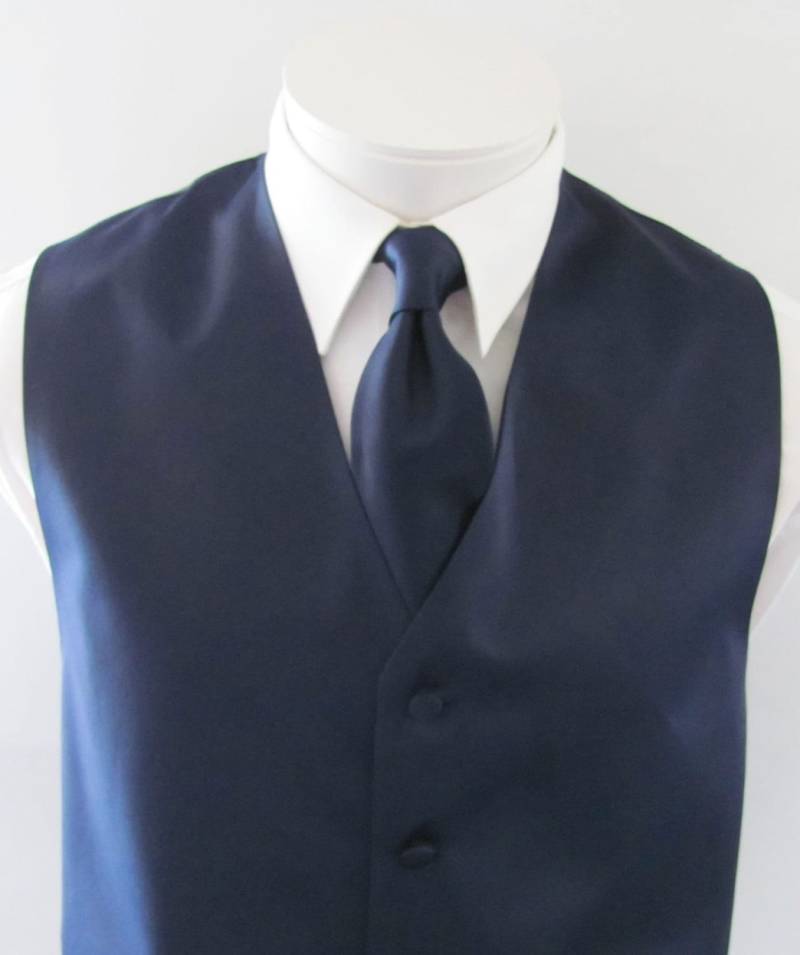 Herren Weste Marineblau Glatt Satin Mit Verdeckten Knöpfen Mans Kommt Passender Krawatte Und Tasche Quadratisch Schwarz Verstellbar Rückseite von vesterrific