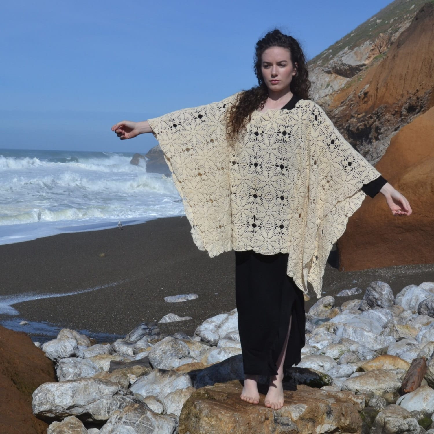 Vintage 70Er Jahre Chunky Knit Poncho | Lace Boho Hippie Decke Pullover Häkeln Überdimensioniert von viavintageco