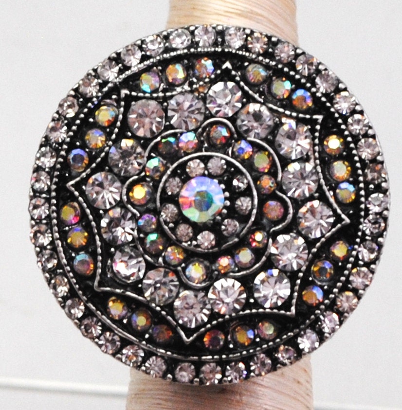 Glam Silber Cocktail Ring, Aurora Borealis Strasssteine, Einstellbar von victoriascharms