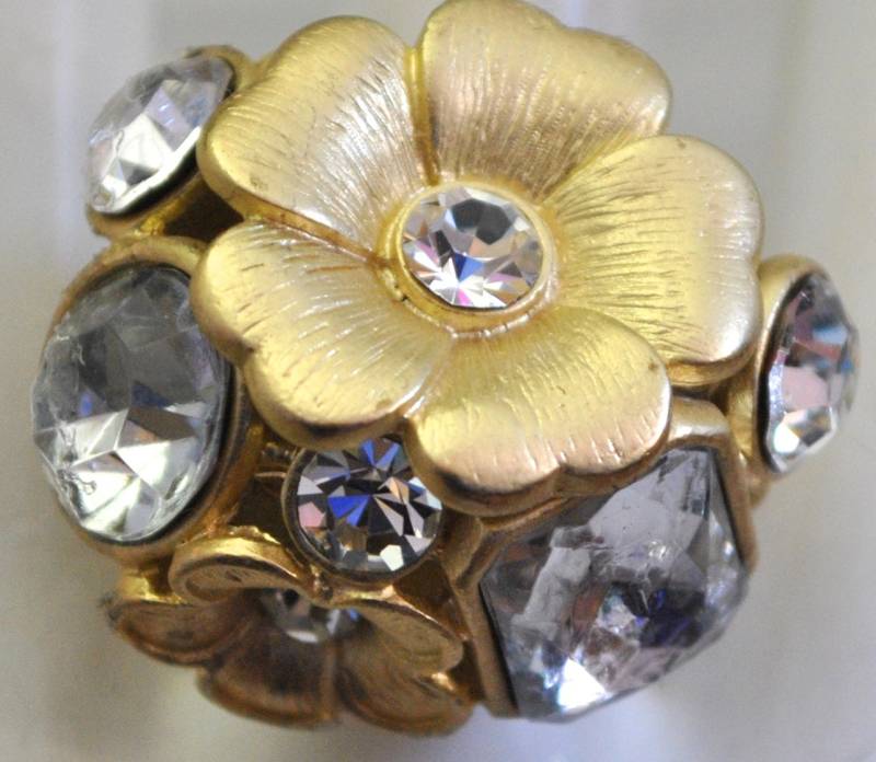 Gold Floral Strass Ring, Verstellbare Blume Cocktail Ring von victoriascharms