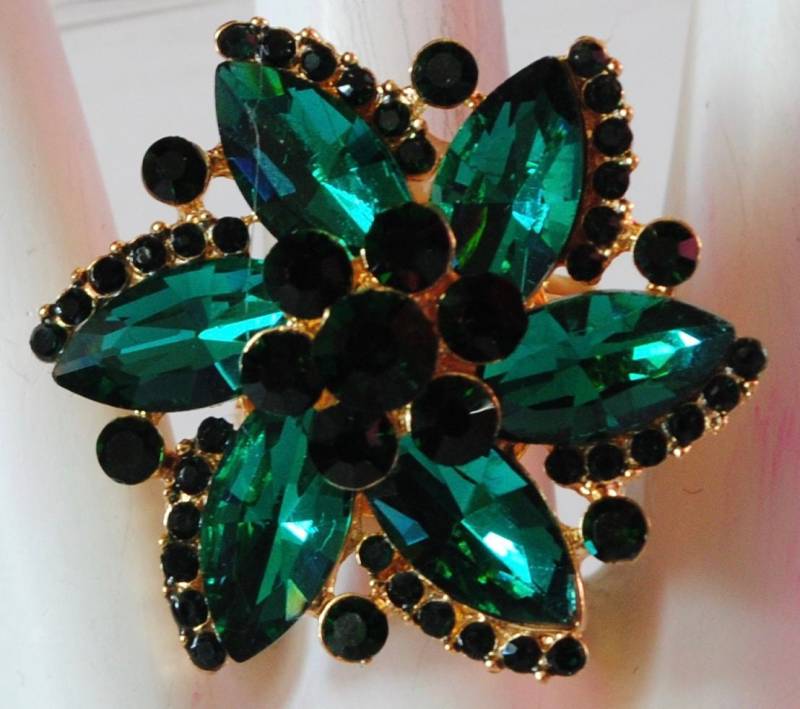 Grüne Strass Blumen Ring Urlaub Schmuck Geschenk Für Sie Verstellbaren von victoriascharms