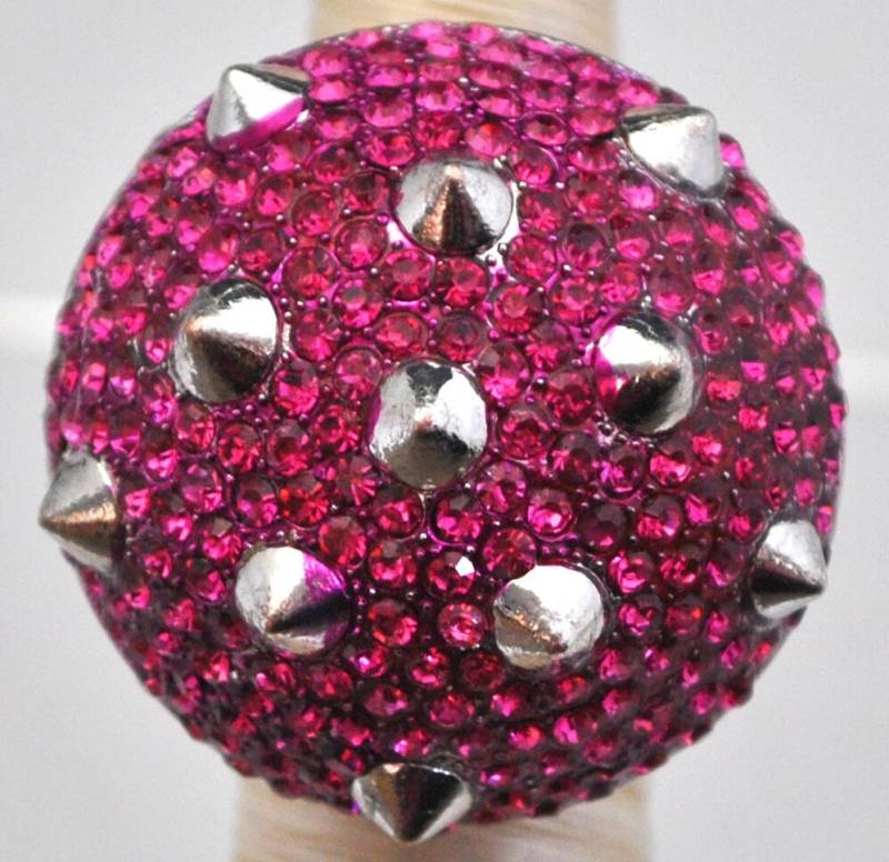 Magenta Ring Mit Silber Spikes, Verstellbares Band von victoriascharms