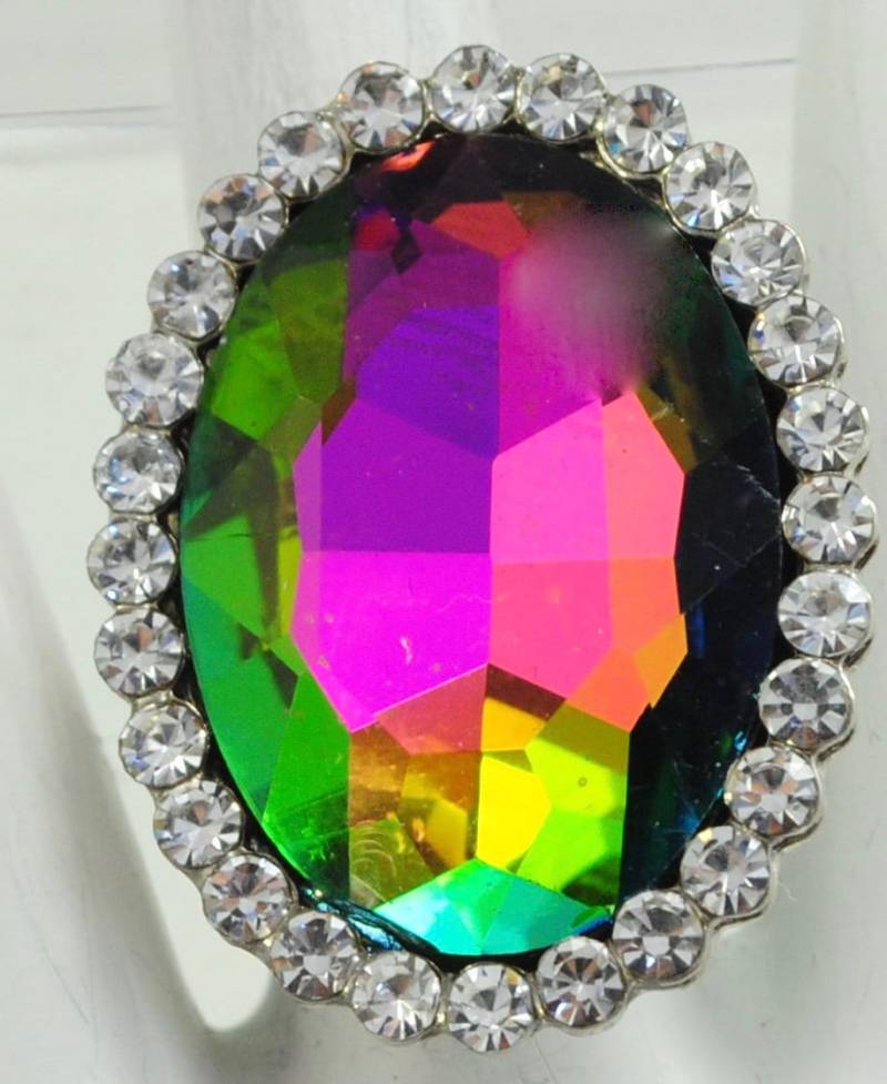 Regenbogen Strass Cocktail-Ring, Verstellbares Silberband von victoriascharms