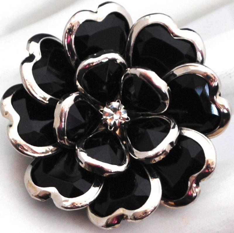 Schwarze Blumen Strass Ring, Verstellbare Silberplatte von victoriascharms