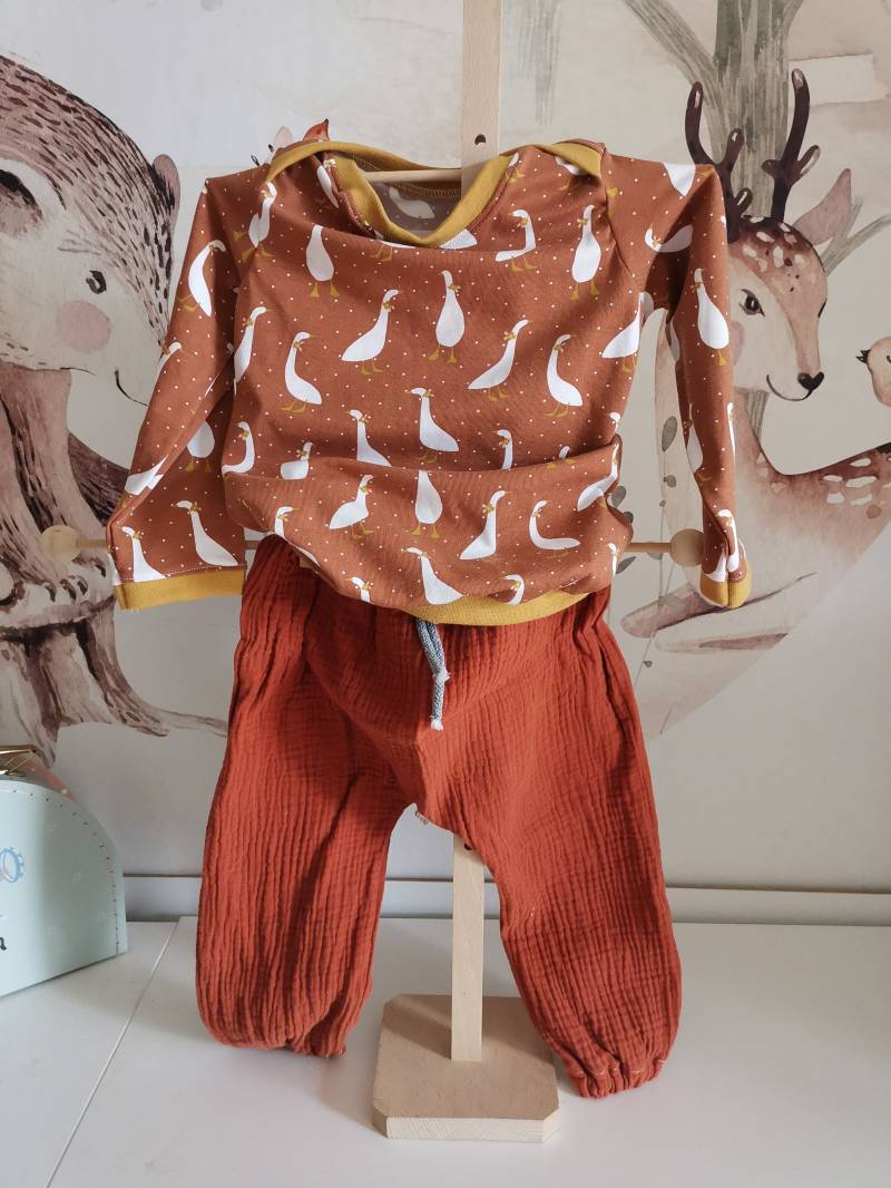 Kinder Set, Hose, Shirt, Fertig Genäht, Größe 74 von villamoniquehandmade