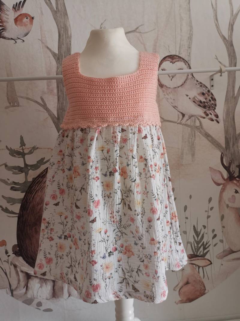 Kleid Kinder Sommerkleid Musselin Größe 116/122 von villamoniquehandmade