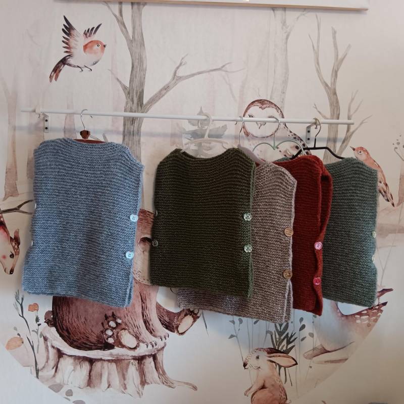 Leibchen Handgestrickt Mit Größenwahl Und Farbwahl von villamoniquehandmade