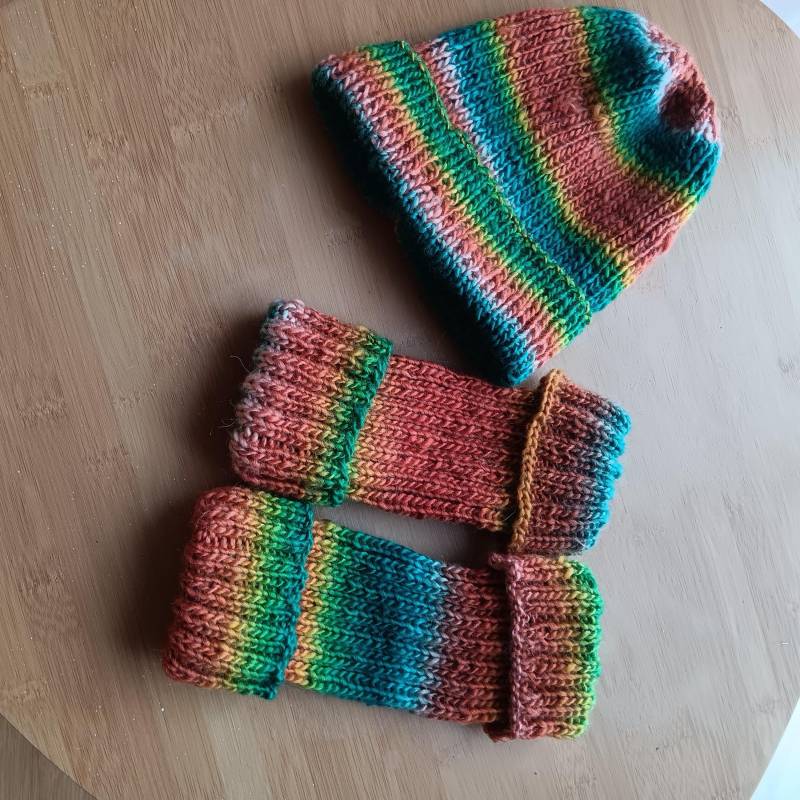 Mütze Und Stulpen Im Set Kinder von villamoniquehandmade