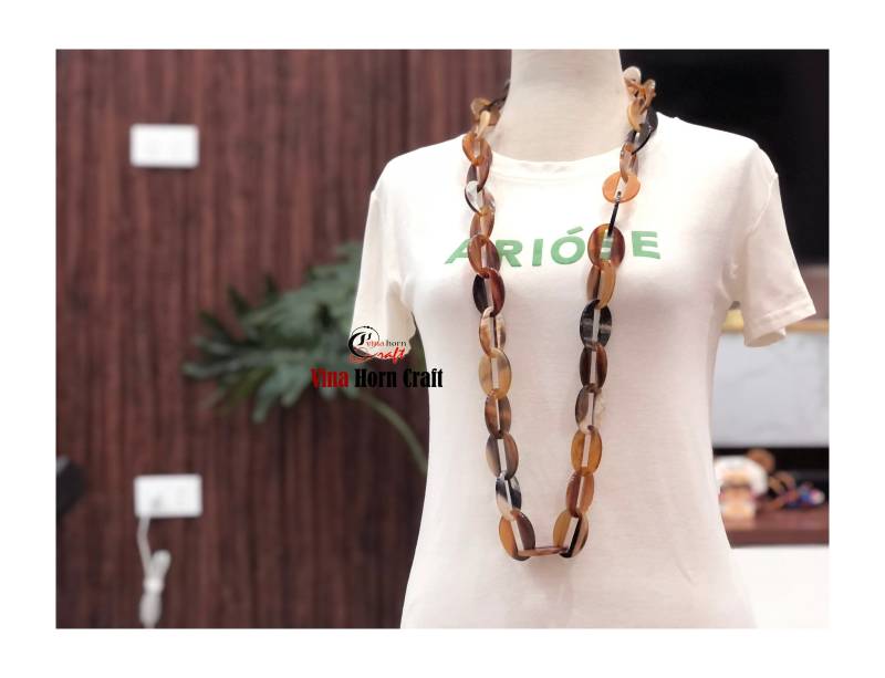 Natürliche Büffel Horn Halskette - Kette Handmade in Vietnam Schmuck Vnh019 von vinahorncraft