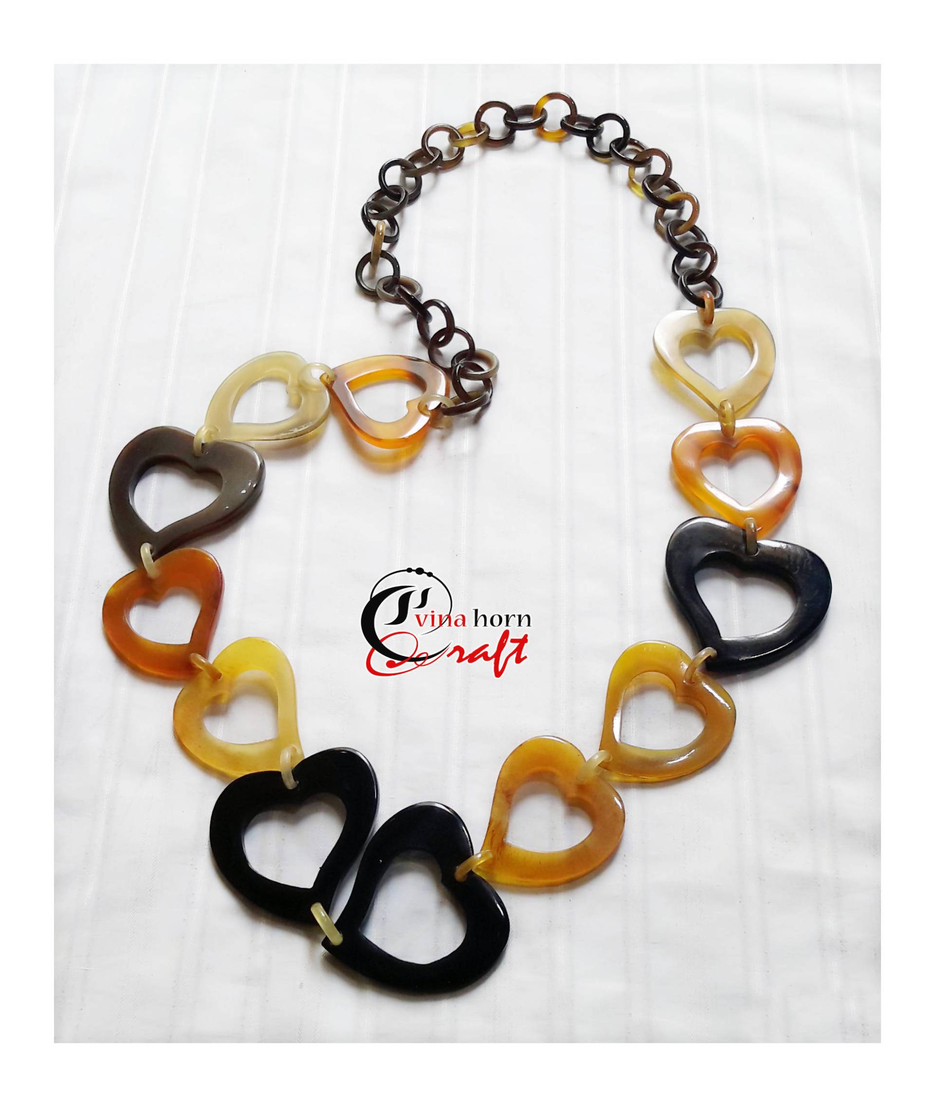 Natürliche Büffelhorn Halsketten - Halskette Handgefertigt in Vietnam von vinahorncraft