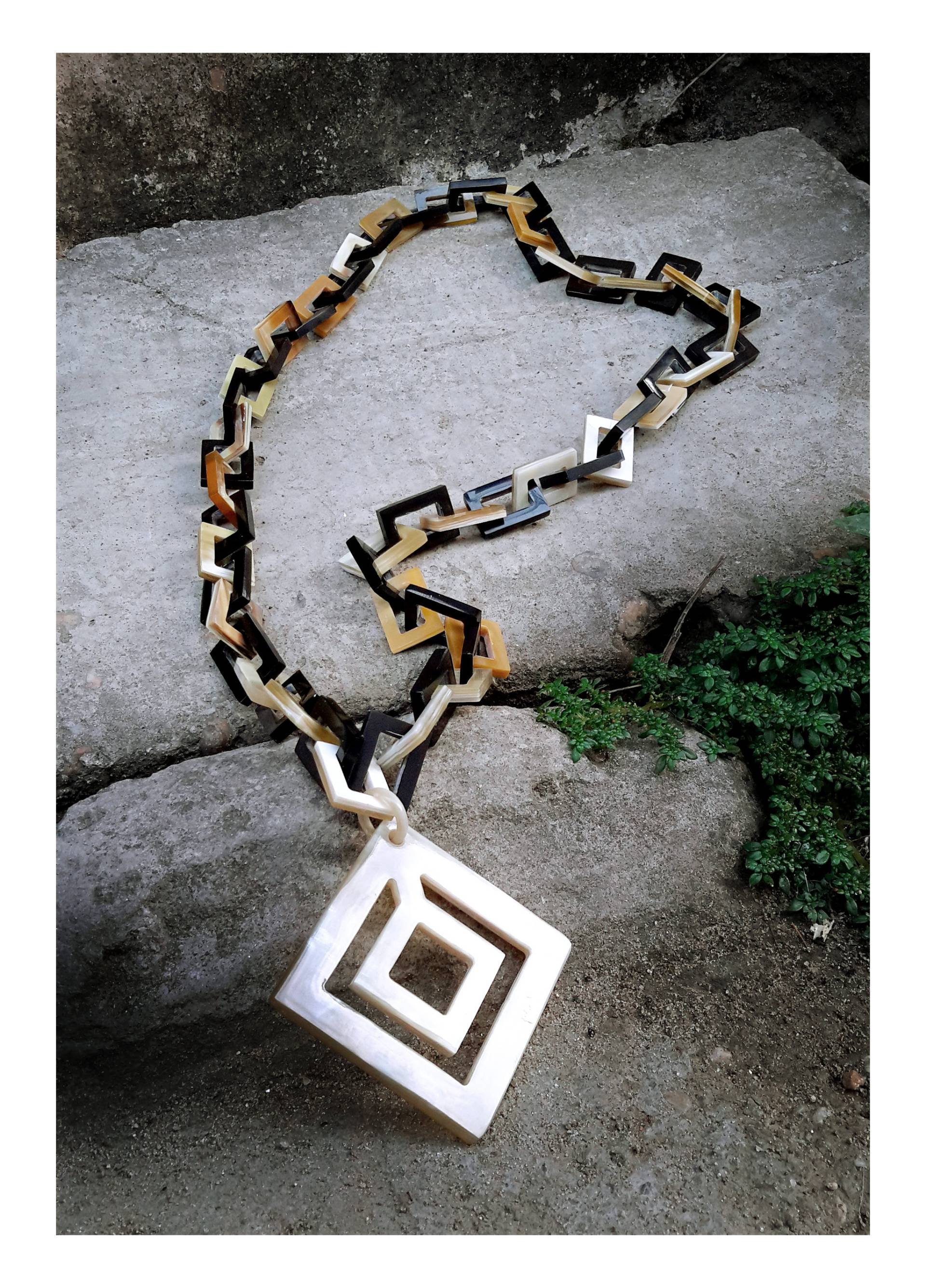 Natur Büffelhorn Halsketten - Kette Halskette Handgefertigt in Vietnam von vinahorncraft