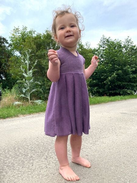 vincente Gestricktes Sommerkleid aus TENCEL von vincente