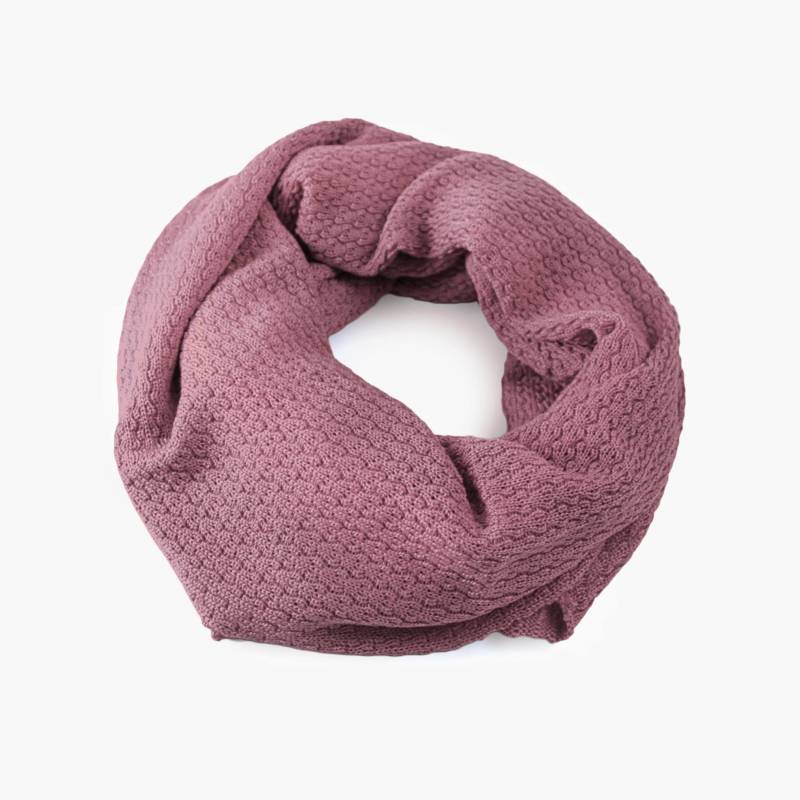 Schlauchschal Aus Wolle | Merino Im Lochmuster Gestrickt von vincenteBERLIN