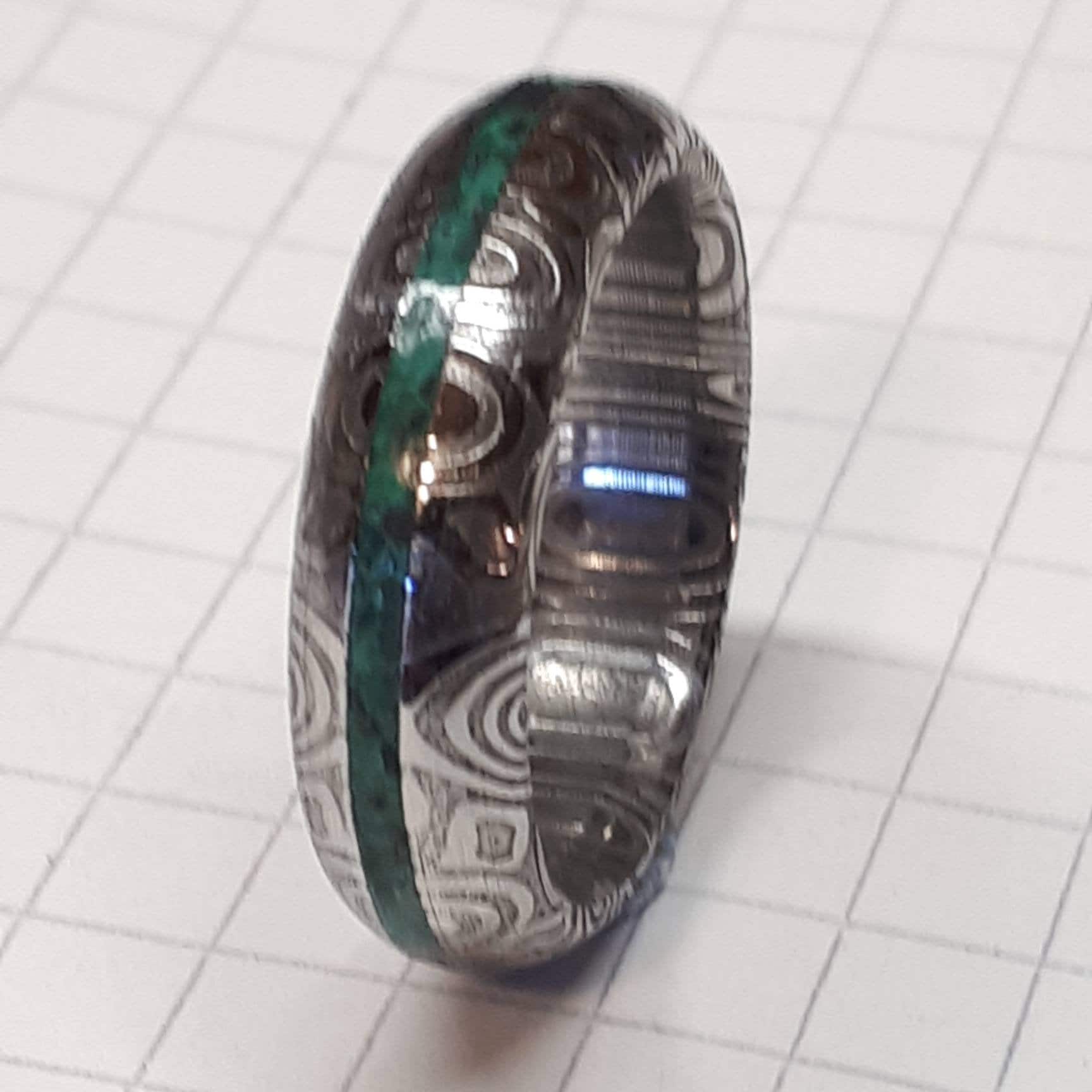 Damaskus Und Malachit Ring von vineleafstudio