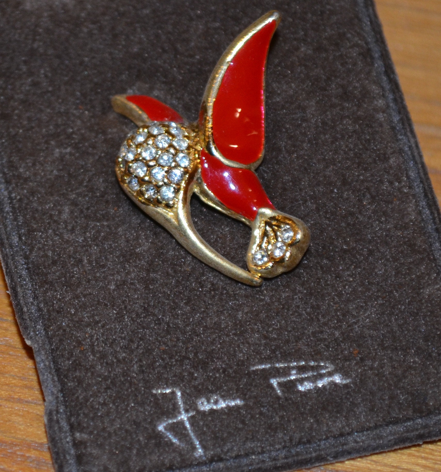 Original 70Er Jahre Anstecker Kolibri Metall Brosche Pin Retro Mid Century Second Hand Wear Original 70Er Jahre Anstecker Kolibri Metall Brosche Pin Retro Mid Century Second Hand Wear von vintageBagsAndCo