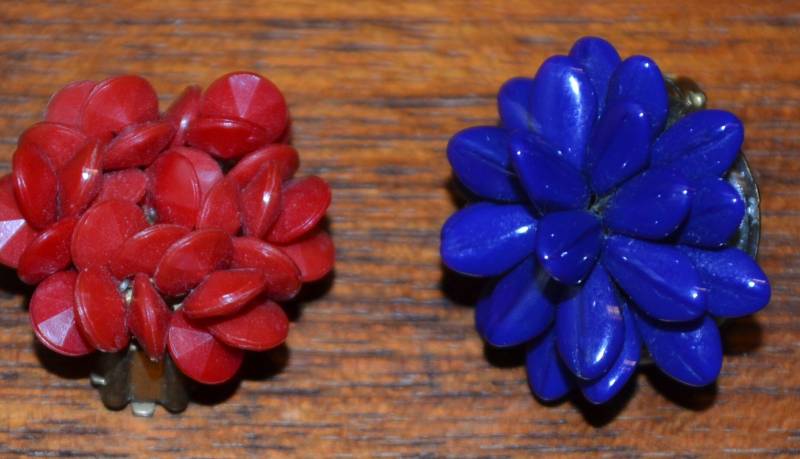 Original 70Er Jahre Ohr Clips Retro Mid Century Vintage Clothing Second Hand Wear von vintageBagsAndCo