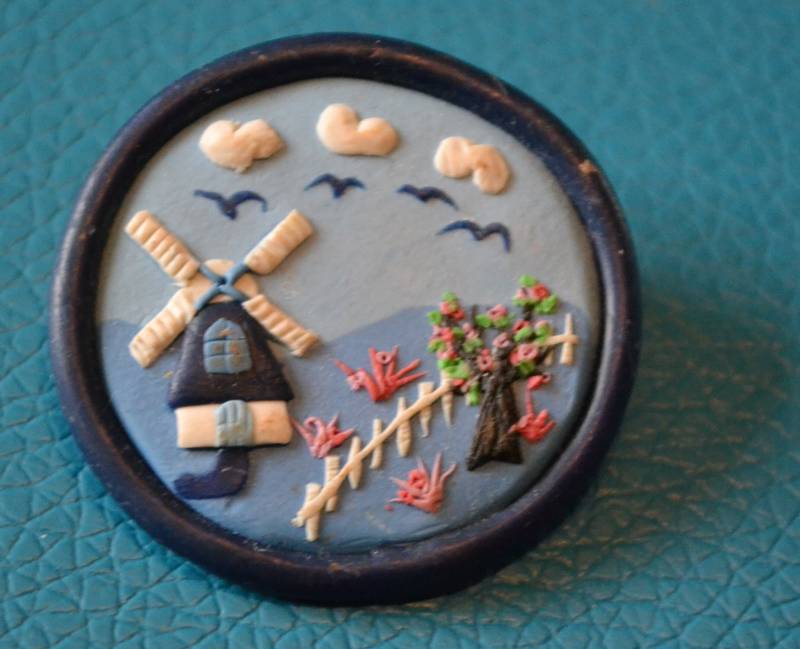 Original 80Er Jahre Anstecker Windmühle Fimo Brosche Pin Retro von vintageBagsAndCo