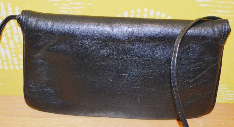 Schöne Vintage Handtasche Schwarz 70Er Jahre Bag Retro Clothing Mid Century Second Hand Wear von vintageBagsAndCo