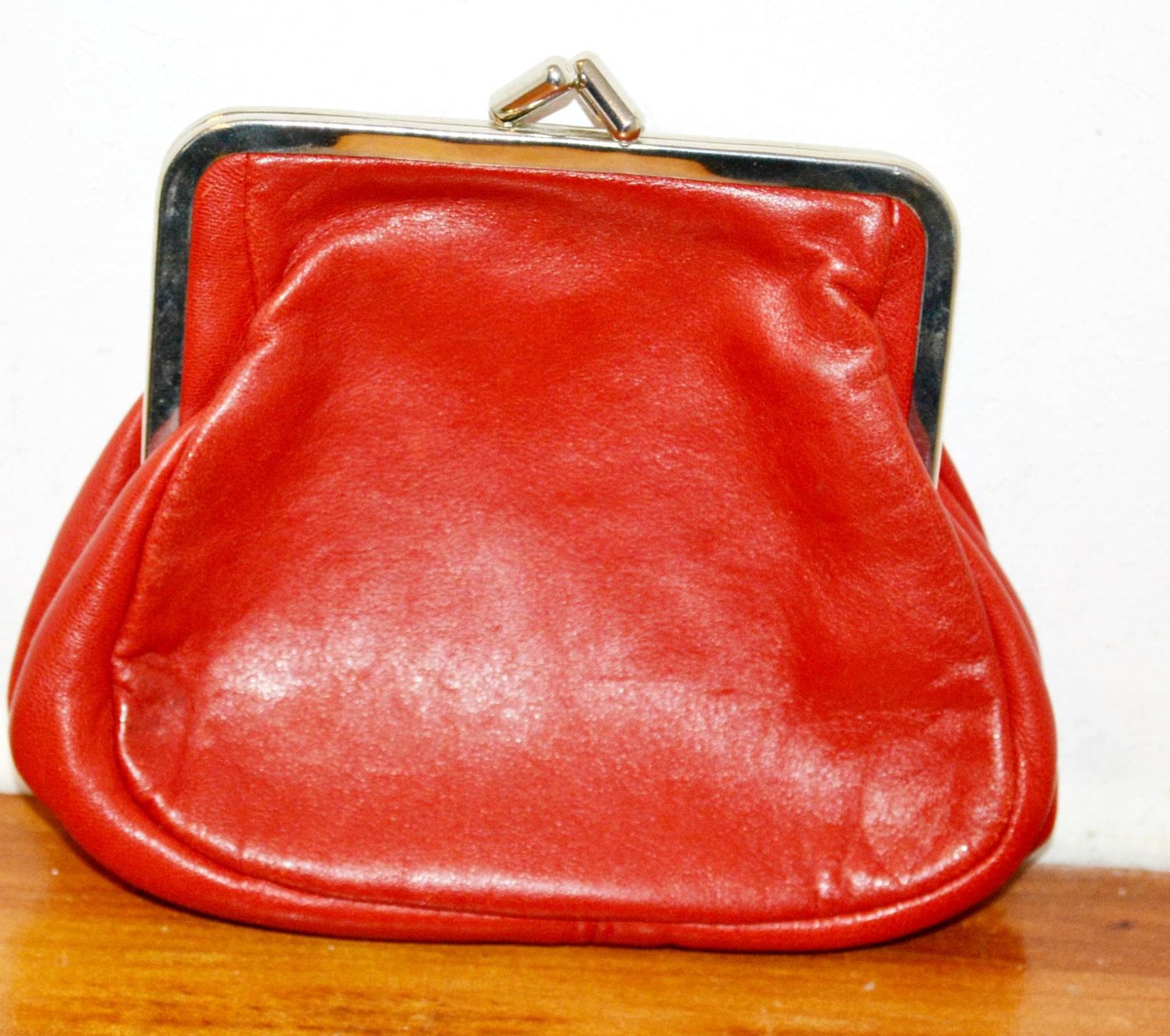 Schönes Vintage Kleingeld Portemonnaie 70Er Jahre Rot Retro Mid Century Shabby Chic Clothing Second Hand Wear Sixties von vintageBagsAndCo