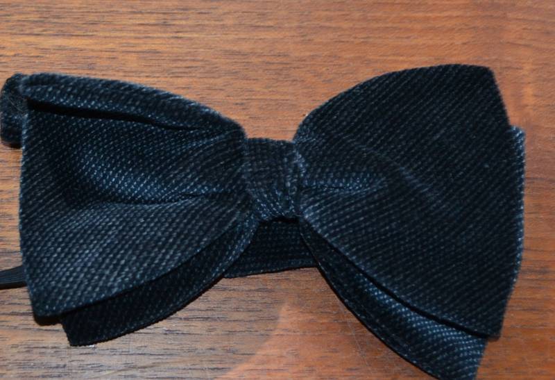 True Vintage 70'er Jahre Kravatte /Fliege Breit von vintageBagsAndCo