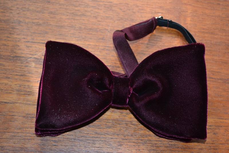 True Vintage 70'er Jahre Kravatte /Fliege Breit von vintageBagsAndCo