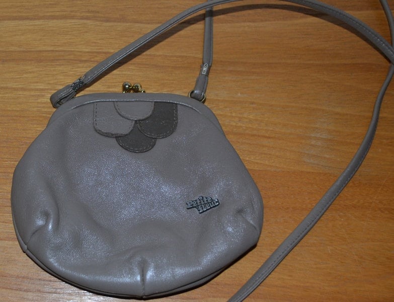 Vintage Mini 70Er Handtasche Knautschleder Petite von vintageBagsAndCo