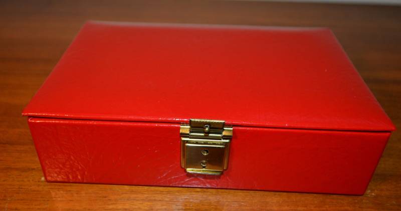 Vintage Schmuck Koffer Beauty Case Rot/Schwarz 60Er Jahre Retro Mid Century Clothing Second Hand Wear Suitcase von vintageBagsAndCo