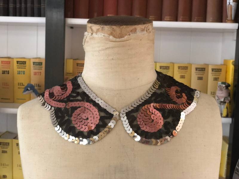 1930Er Jahren Oder 40Er Jahre Pailletten Scslloped Kragen von vintagecaf