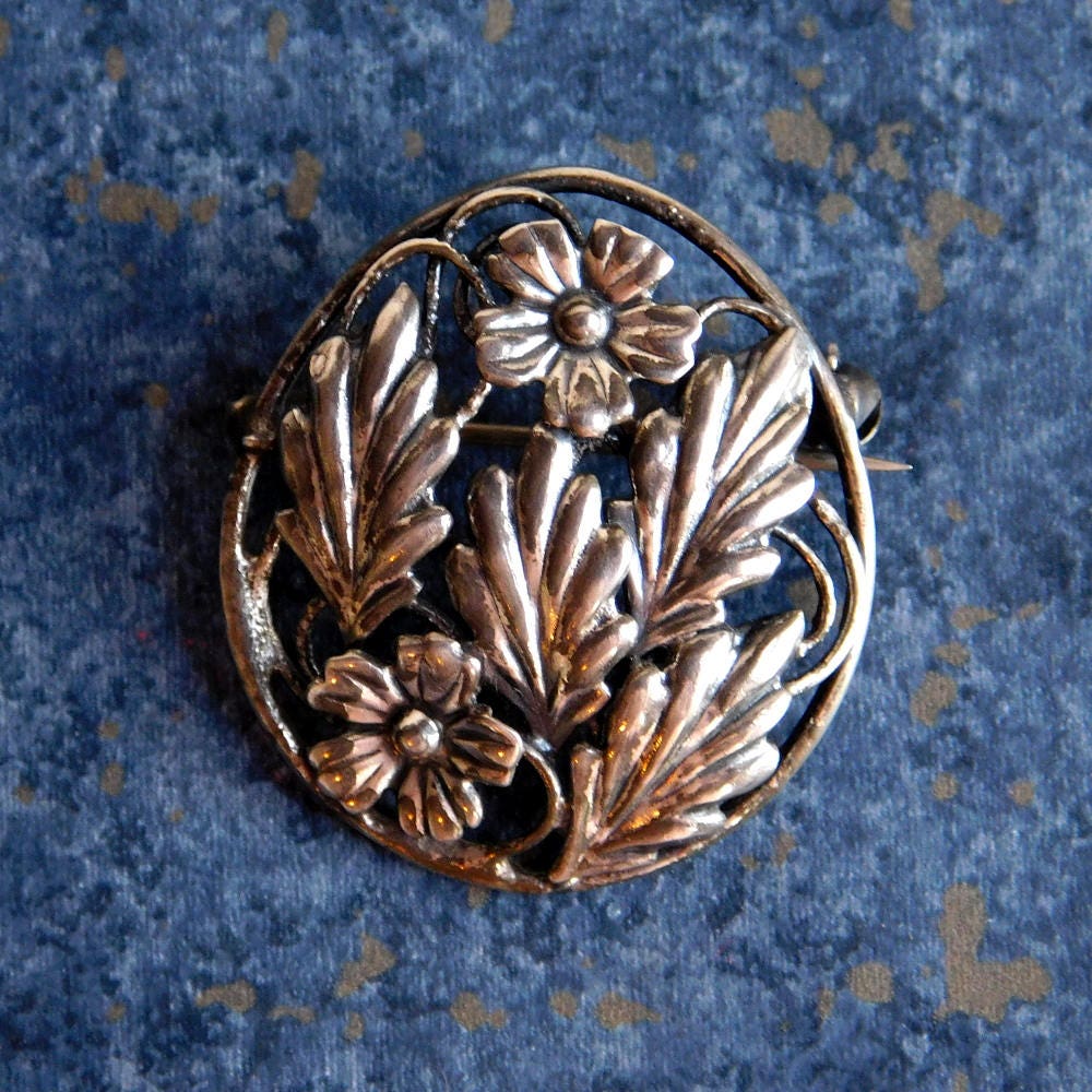 Vintage Sterling Silber 1940Er Jahre Blütenbrosche - Rund, Dreidimensionale Durchbrochene Pin Blumen, Blätter Markierte Mitte Des Jahrhunderts Stil von vintagedazzle