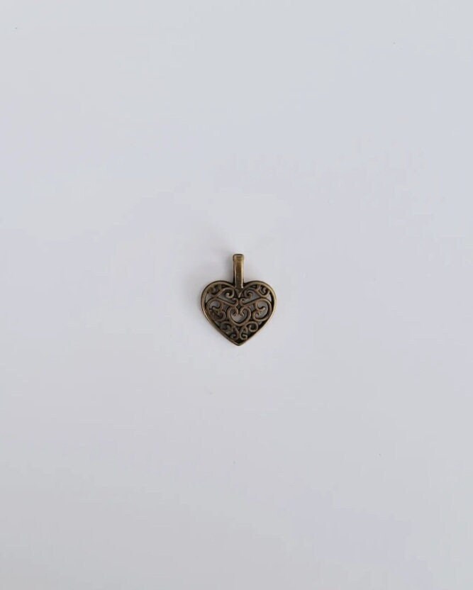 A09 Anhänger | Herz Bronze Schlüsselanhänger A09 Anhänger | Herz Bronze Schlüsselanhänger von vintagedejoli