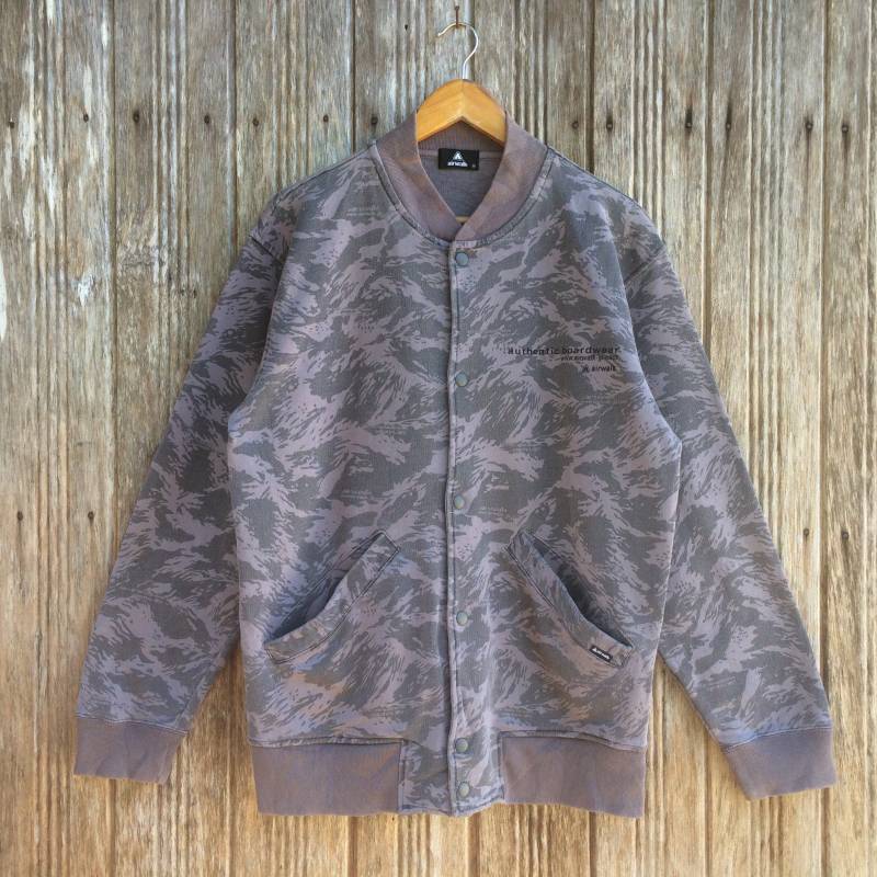 Vintage Airwalk Boardwear Druckknopfpullover Design Camouflage Unisex Größe M von vintagegallaggers