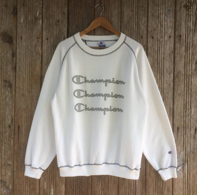 Vintage Champion Big Logo Sweatshirts Schönes Design Unisex Große Größe von vintagegallaggers