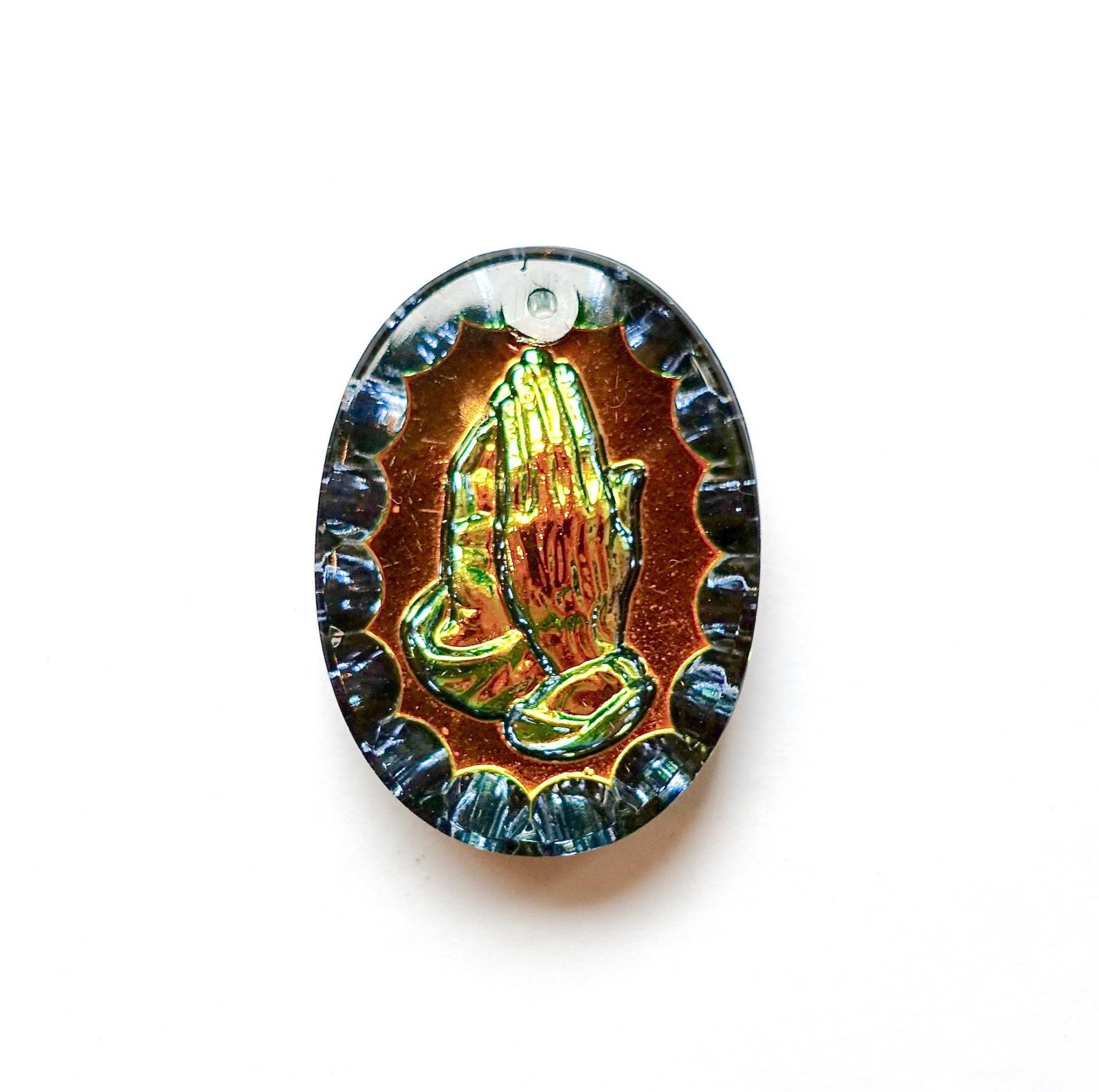 1 Großer Anhänger Betende Hände Handgemachte Glassteine Oval Sahara 30x22 Mm Jesus Gelb Orange Kristall Strass Original Made in Germany 1970 1 Großer Anhänger Betende Hände Handgemachte Glassteine Oval Sahara 30x22 Mm Jesus Gelb Orange Kristall Strass Original Made in Germany 1970 von vintageglassstones