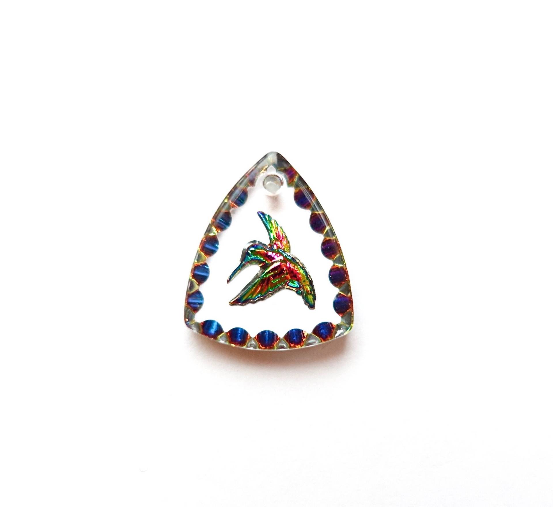 2 Anhänger Kolibri Dreieck 15x13mm Handgemachte Glassteine Kristall Vogel Transparent Grün Pink Original Made in Germany 1970 von vintageglassstones