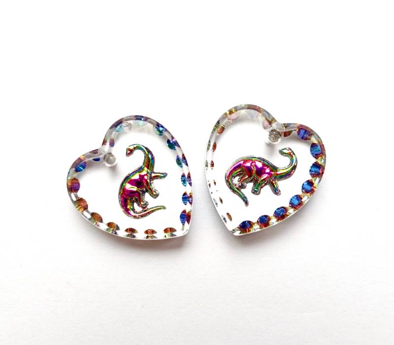 2 Dino Herz Anhänger 15x14mm Handgemachte Glassteine Kristall Transparent Grün Pink Veganer Dinosaurier Original Made in Germany 1970 von vintageglassstones