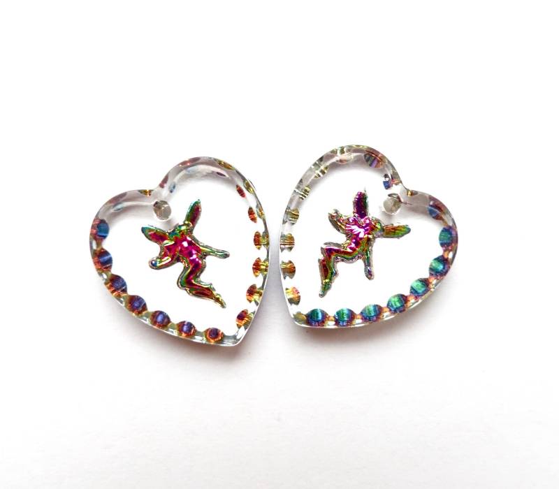 2 Herz Anhänger Elfe 15x14mm Handgemachte Glassteine Kristall Transparent Grün Pink Fee Original Made in Germany 1970 von vintageglassstones