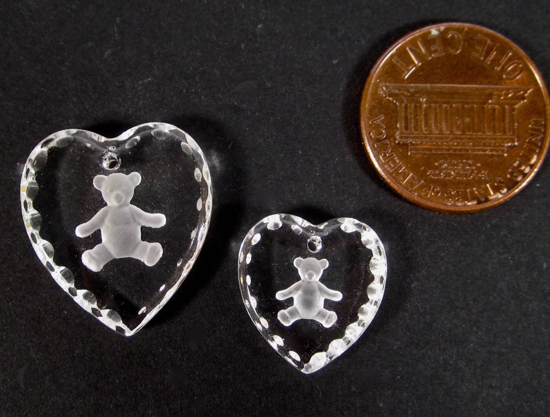Teddy Bär 2 Glas Herz Anhänger Handgemachte Glassteine 15x14 & 20x18 Mm Transparent Matt Teddybär Original 1970 von vintageglassstones