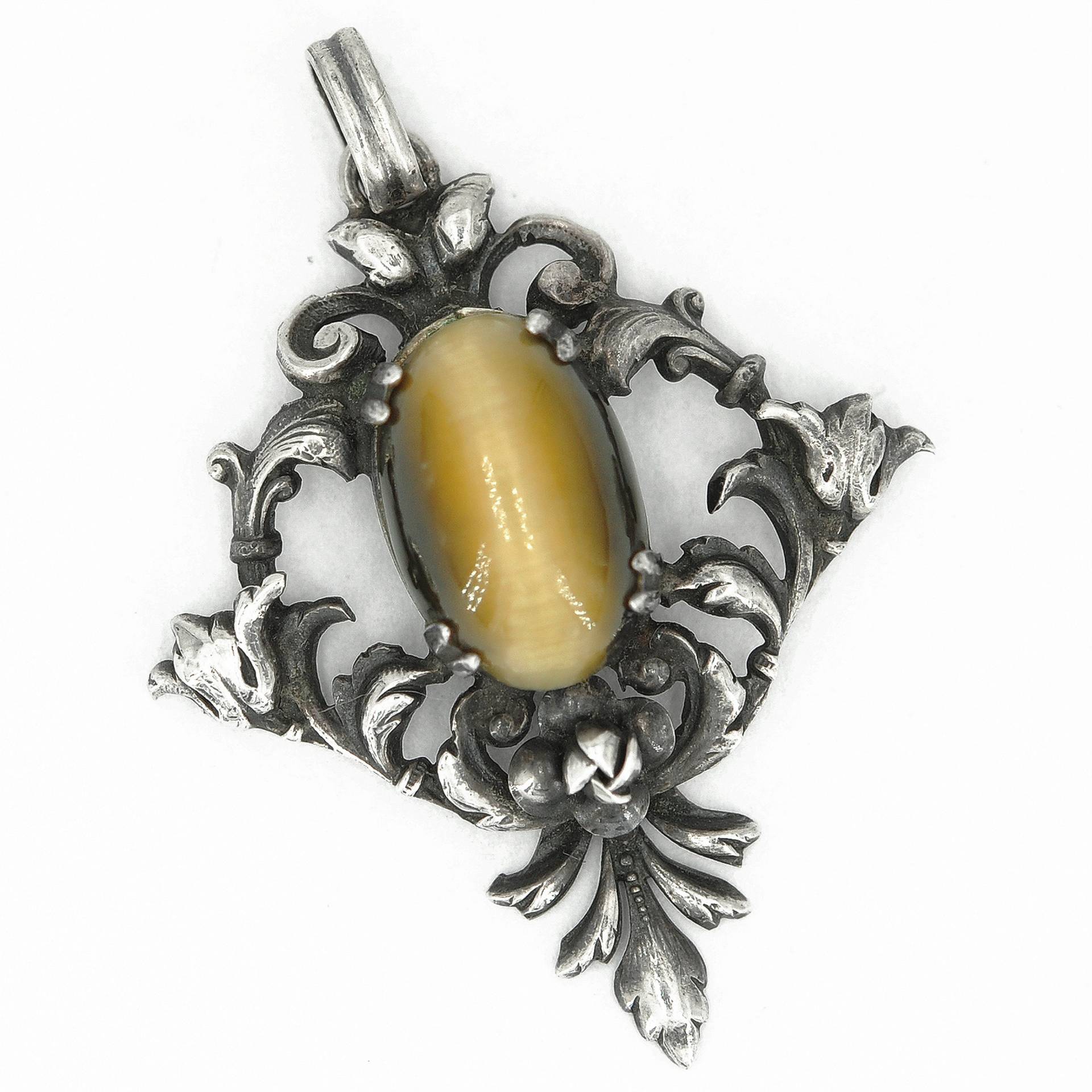 3, 8 cm - Kleiner Filigraner True Vintage Echtschmuck Silber 900 Anhänger Mit Tigerauge Cabochon Im Jugendstil Floral Rosen Um 1970 von vintagejuwelier