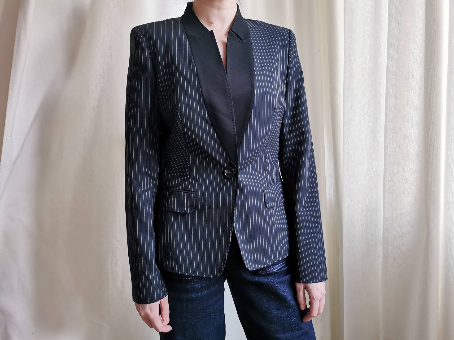 Vintage Y2K Escada Sport Wollmischung Blazer Marine-Nadelstreifen-Jacke, Größe 38 De von vintagepavillon