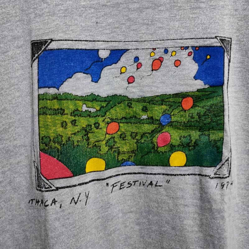 80Er Vintage 1984 Ithaca New York Festival Graues T-Shirt 80Er Vintage 1984 Ithaca New York Festival Graues T-Shirt von vintageteesonline