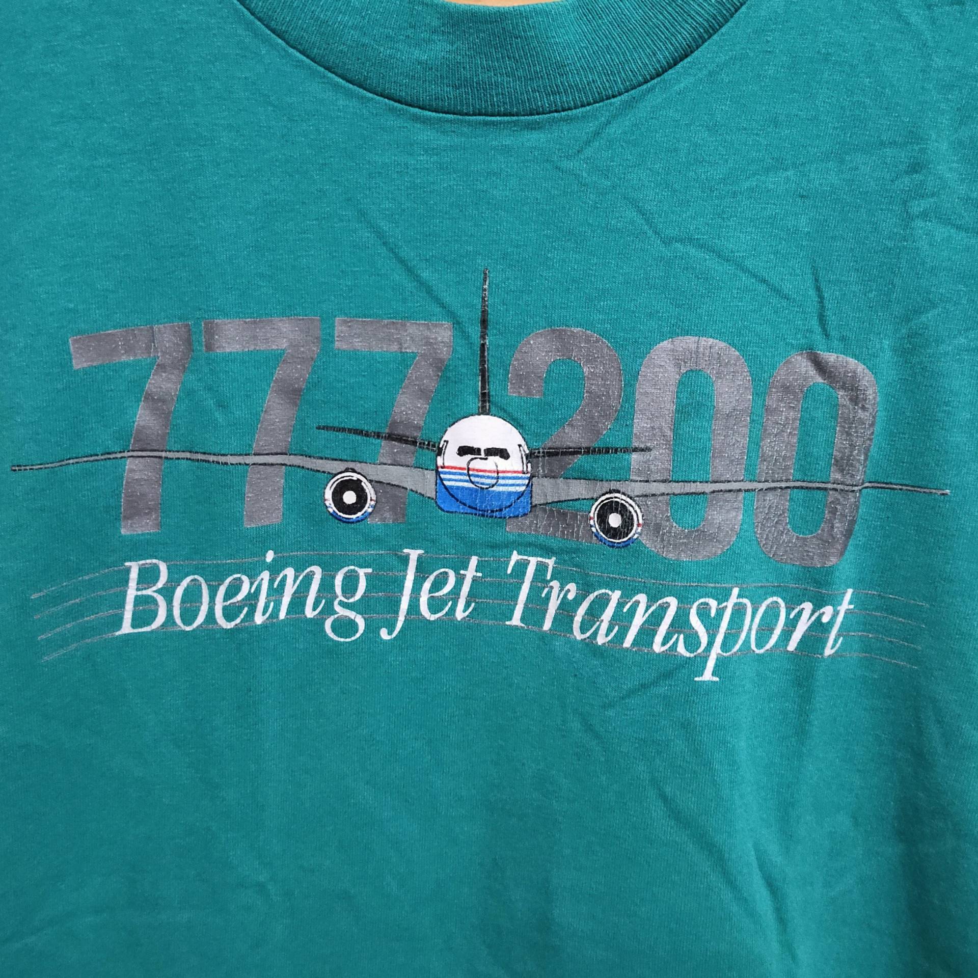 Vintage 80Er Jahre 777-200 Boing Jet Transport Grünes T-Shirt von vintageteesonline