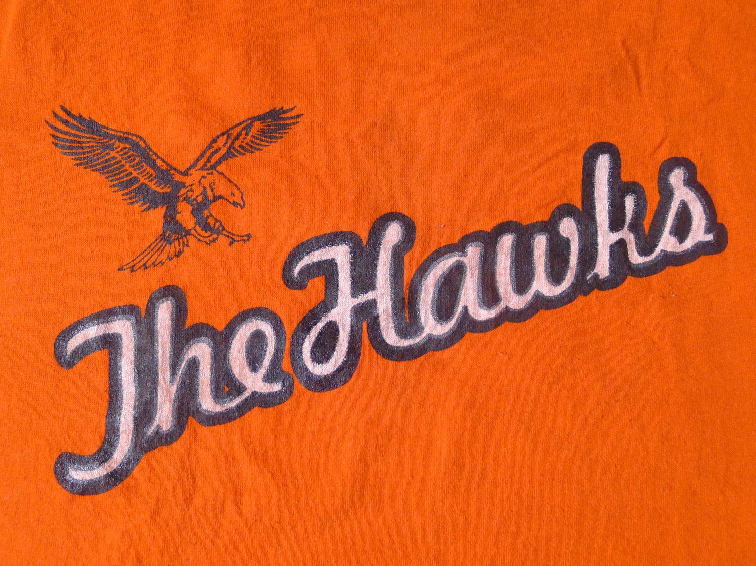 Vintage 80Er Jahre The Hawks 32 Orange T Shirt von vintageteesonline