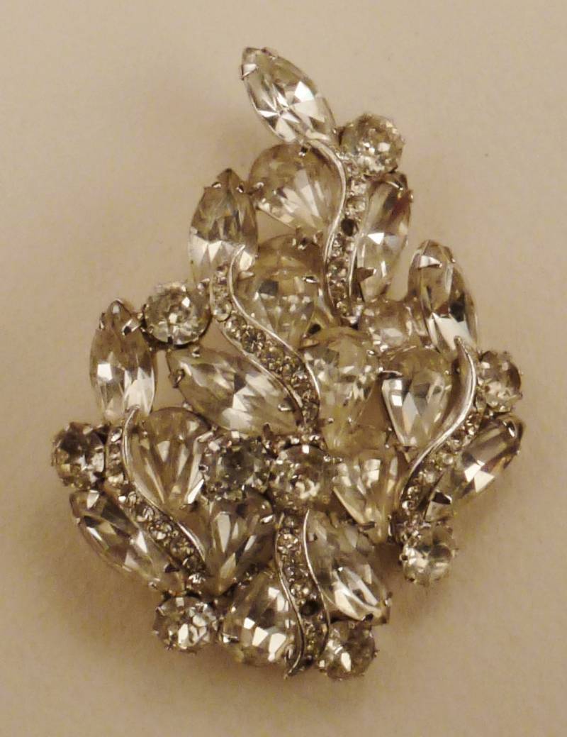 Brosche Kramer Diamante Strasssteine Pavee Diff Größen Signiert 2 5/8 X Inb Breit Hochzeitsschmuck von vintagevasso
