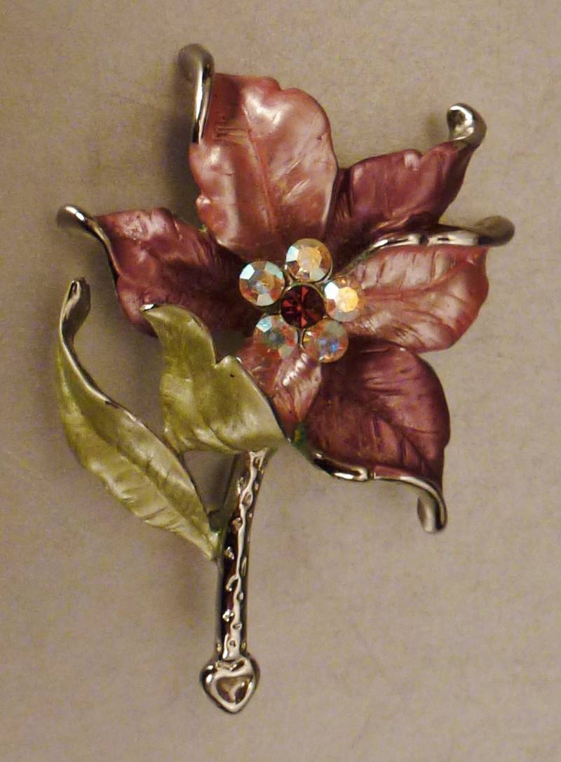 Vintage Blumen Brosche Strass Emaille Lila Grün Silberton 2 1/4 By 1 1/2 von vintagevasso