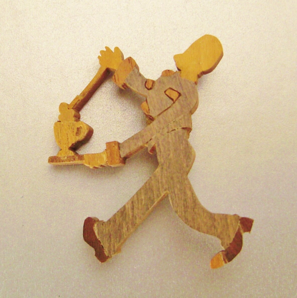 Vintage Brosche Kellnerfahrt in Holz 1930-40 Lackiert 1, 5 X 1 Rockabilly von vintagevasso