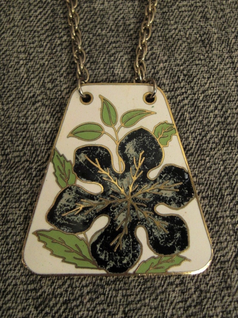 Vintage Emaille Großer Blumen Anhänger Neclace von vintagevasso